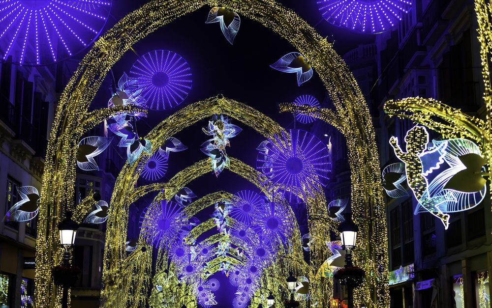 Iluminación navideña en calle Larios